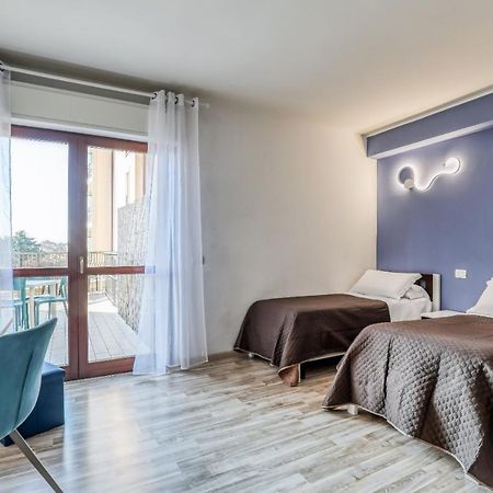 Asso Residence Terni Esterno foto